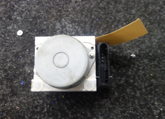 ABS pomp Honda VFR 1200