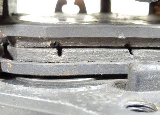 Brake caliper right front BMW K 1300 GT