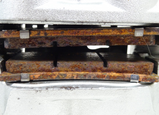 Remklauw rechts voor Ducati monster 796