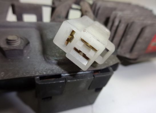 Regler Gleichrichter Honda CB 450