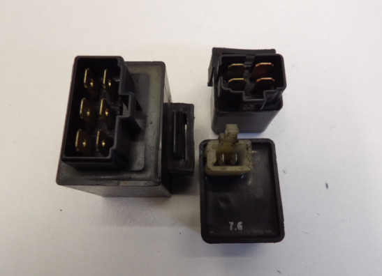 Relay Suzuki GSX F 1100
