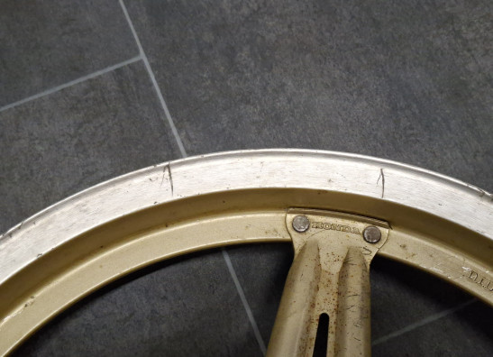 Voorvelg Honda CB 250 N