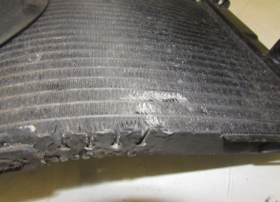 Kuhler Suzuki GSX R 750