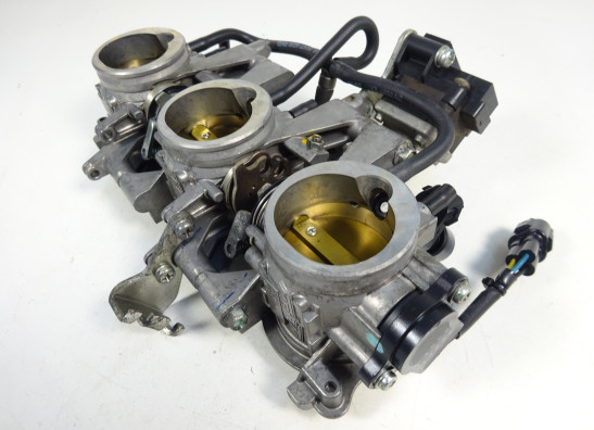 Gasklephuis Triumph Street Triple 675