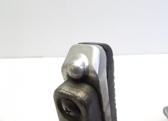 Fussrastetrager vorne rechts Suzuki GSF 1200 Bandit