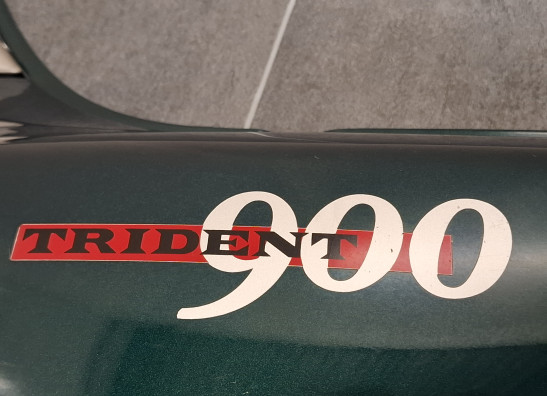 Linker zijkuip Triumph Trident 900