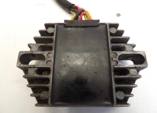 Spanningsregelaar Suzuki Gv 1400 cavalcade