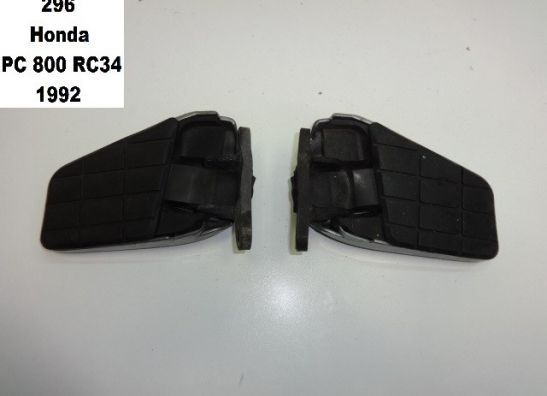 Duo footrest set Honda PC 800