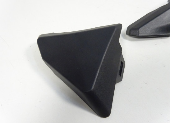 Linker binnenkuip Benelli 302 R