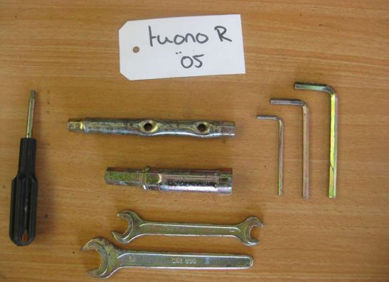 Gereedschapset Aprilia Tuono 1000
