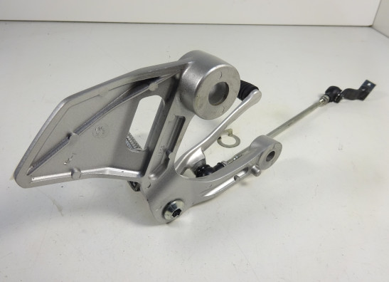 Main step holder left Yamaha MT 09