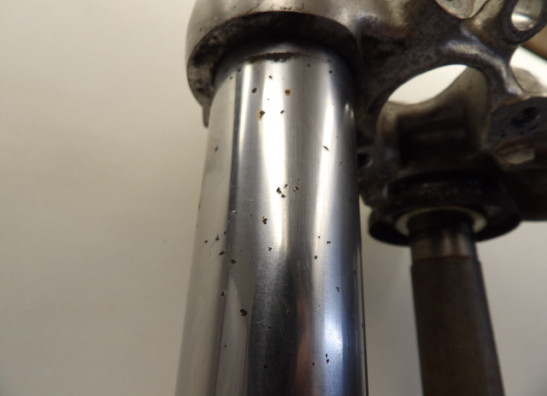 Voorpoten compleet Honda VF 700  750 C Magna