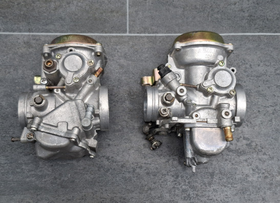 Carburateurset Kawasaki LTD 700