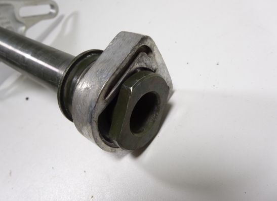 Hinterradachse Aprilia RSV 1000