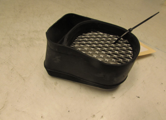 Air intake center Suzuki GSX R 600