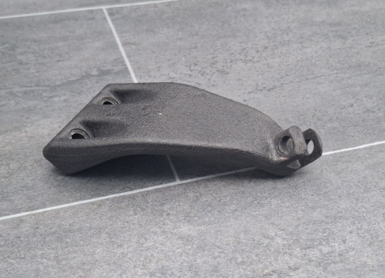 Fussrastetrager vorne links Harley Davidson FXDB Street Bob