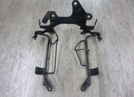 Upper cowl Stay Yamaha FZ1