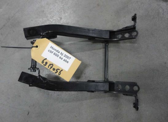 Achtersubframe Honda CBF 600