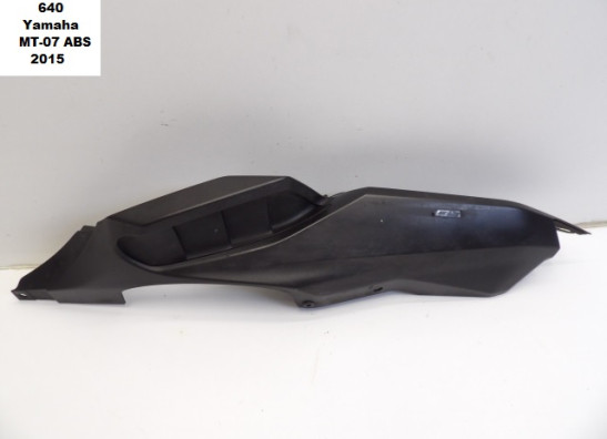 Heck links Yamaha MT 07