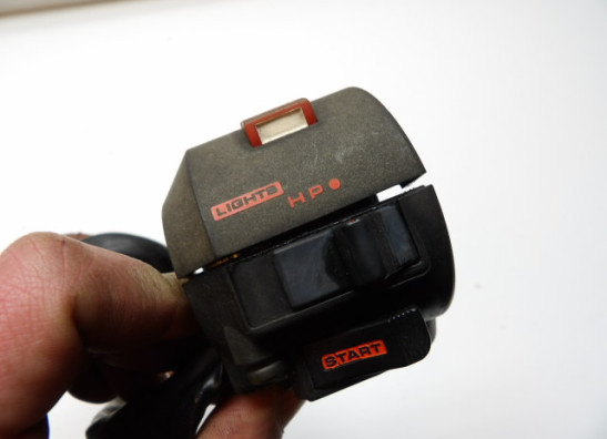 Stuurschakelaar rechts Honda VF 1000 F