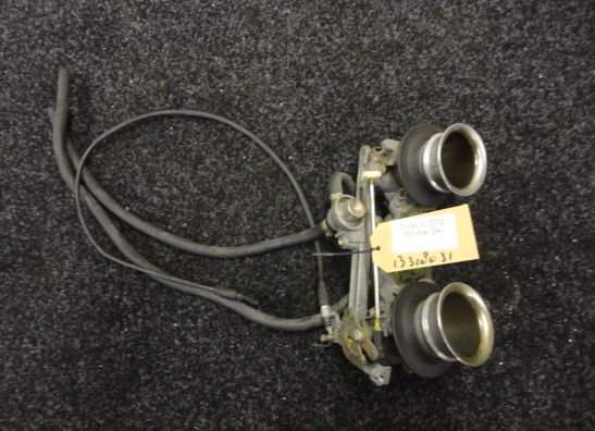 Gasklephuis Ducati Monster S4 2001-2003