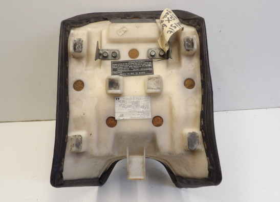 Zadel Kawasaki GPX 600