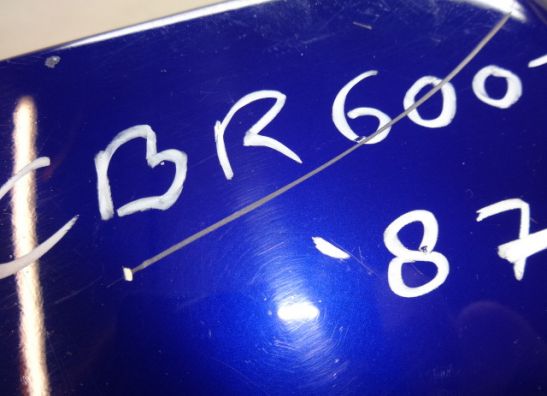 Rechter binnenkuip Honda CBR 600 F