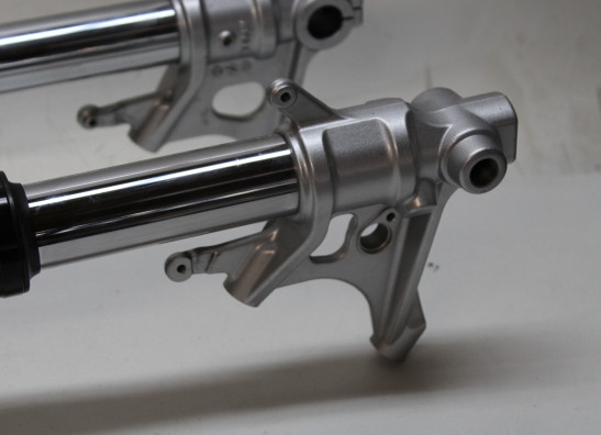 Voorpoten compleet Aprilia Tuono 660