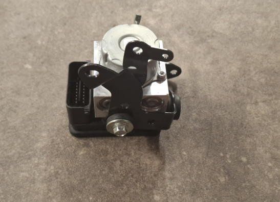 ABS pomp Kawasaki Ninja 650