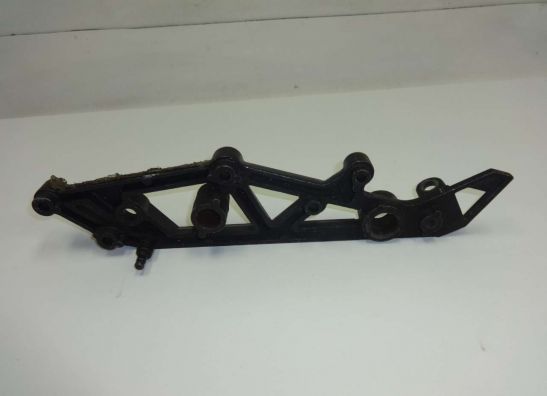 Main step holder right Kawasaki GPZ 1100