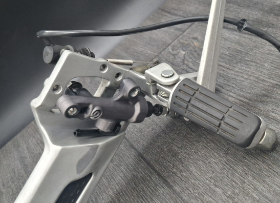 Main step holder right Yamaha FJR 1300