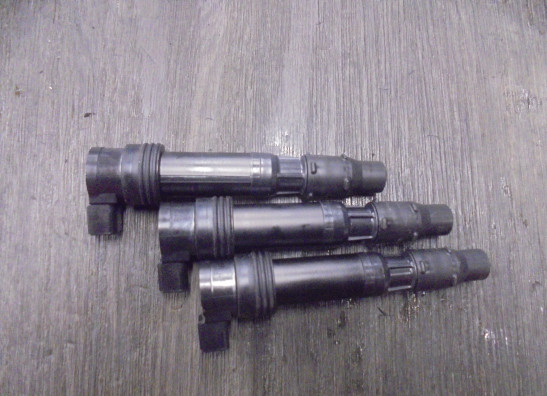 Bobine Triumph Trident 660