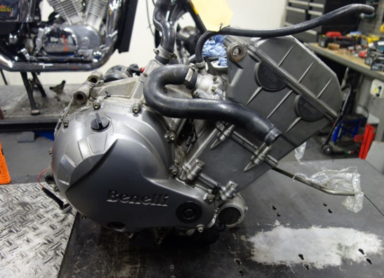 Motorblok Benelli TNT 1130 cafe racer