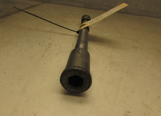 Axle front Kawasaki ZZR 600