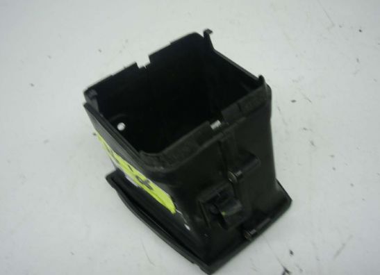 Lufteinlass mitte Yamaha YZF R6