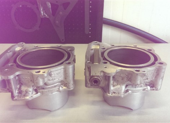 Cylinders Aprilia RSV 1000