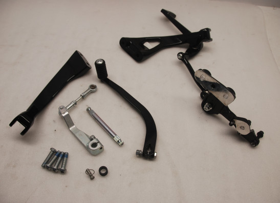 Footpegs left and or right Harley Davidson Softtail