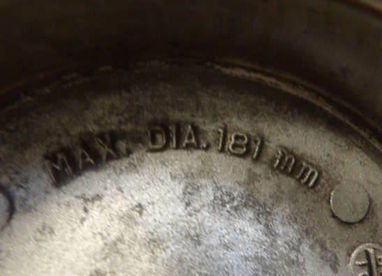 Felge hinten Honda VF 700  750 Supermagna