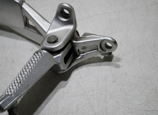 Fussrastetrager vorne rechts BMW K 1200 R 