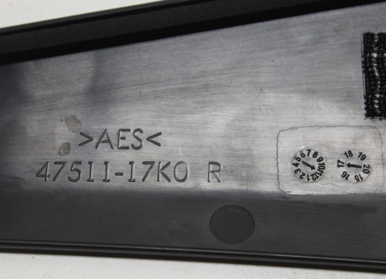 Seitenverkleidung rechts klein Suzuki GSX R 1000