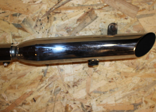 Uitlaat Honda VF 750 C Magna