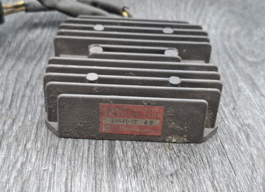 Regler Gleichrichter Suzuki Madura 1200