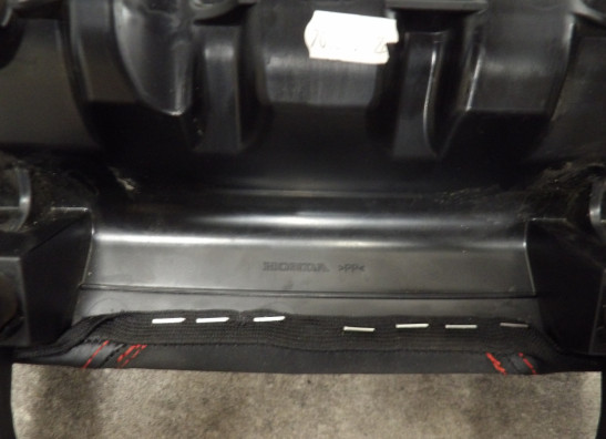 Zadel Honda NT 1100 DCT