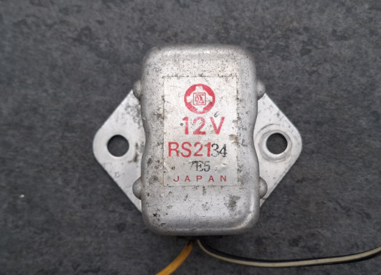 Regulator rectifier  Suzuki GT 500