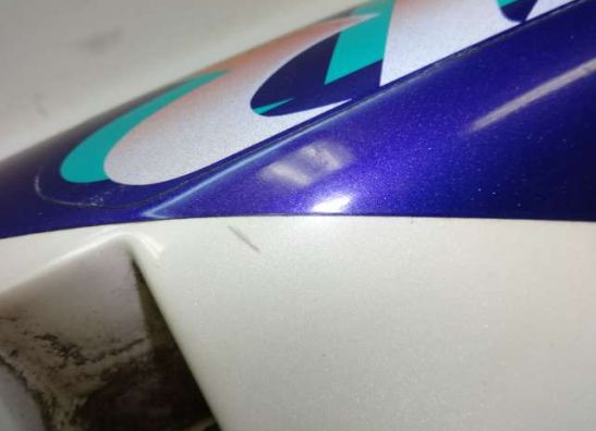 Rechter achterkant Kawasaki ZZR 600