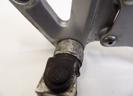 Main step holder left Suzuki GSX R 1000