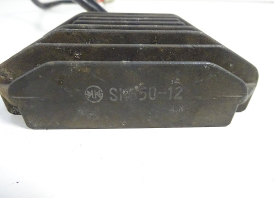 Spanningsregelaar Yamaha TDM