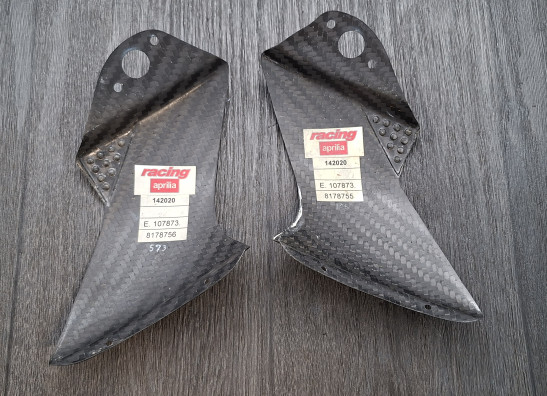 Topkuip bekleding Aprilia RSV 1000