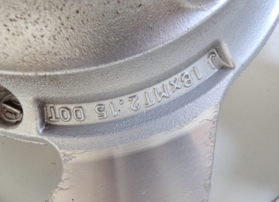 Voorvelg Yamaha V max