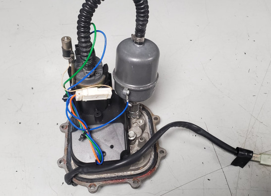 Brandstofpomp Aprilia Tuono 1000